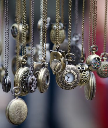 pocket-watches-436567_1280